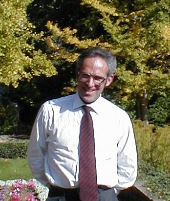 Dr. Maurice Leslie